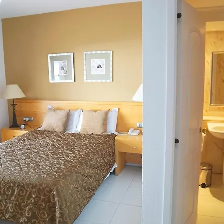 Apartment 2-bedroom 4-star In Christianos Los Cristianos (Tenerife)